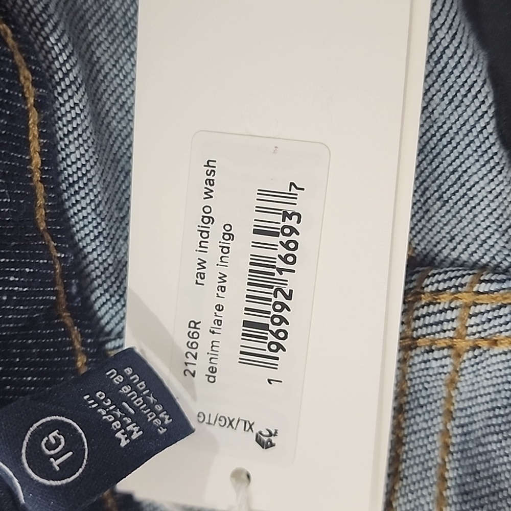 Spanx Original Everywear High Rise Flare Jeans New With Tags - Picture 11 of 13